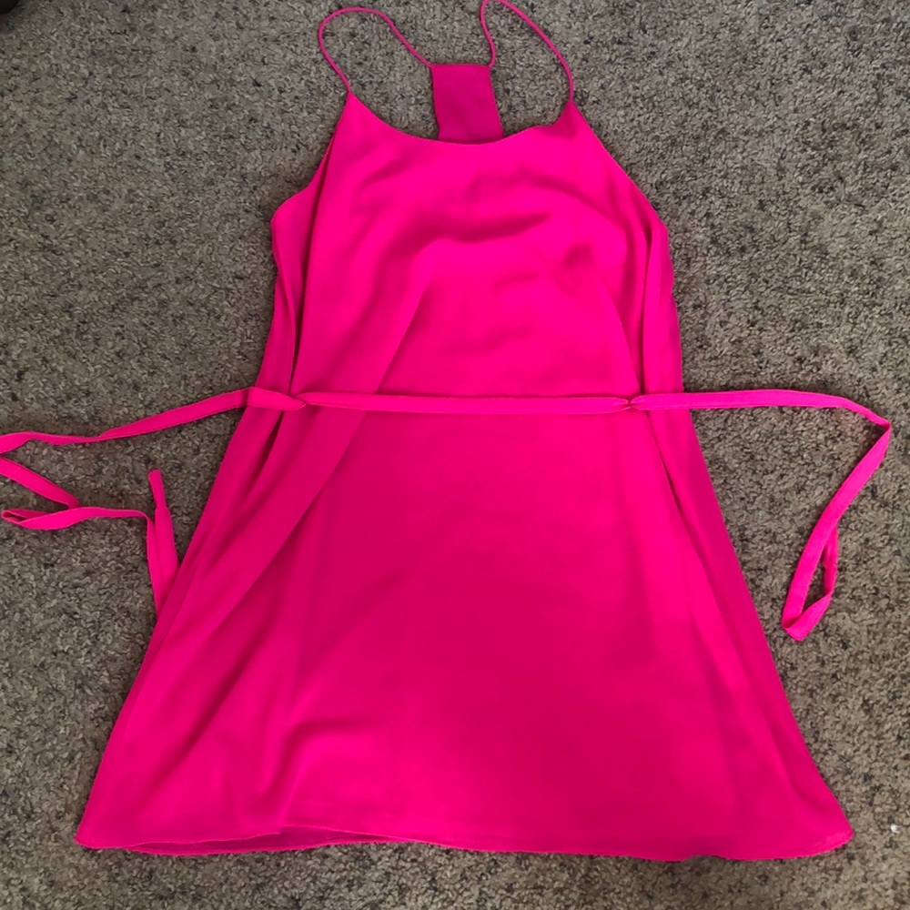 pink dress